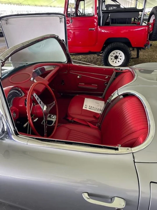 1962 Chevrolet Corvette C1 - Image 8 of 12