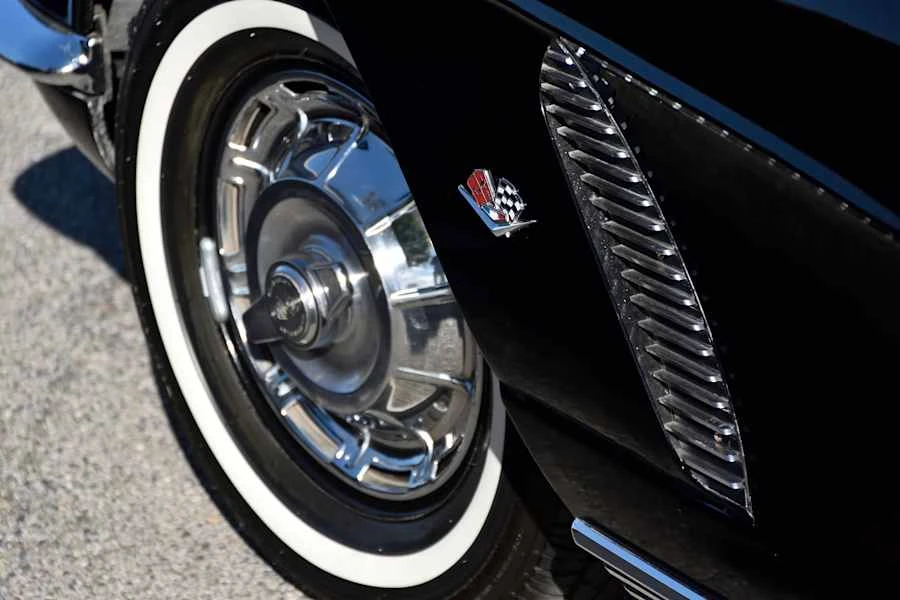 1962 Chevrolet Corvette C1 - Image 10 of 31