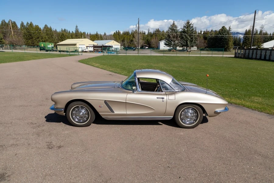 1962 Chevrolet Corvette C1 - Image 19 of 31