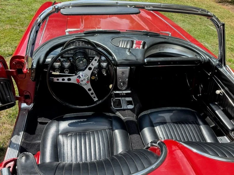 1962 Chevrolet Corvette C1 - Image 19 of 31