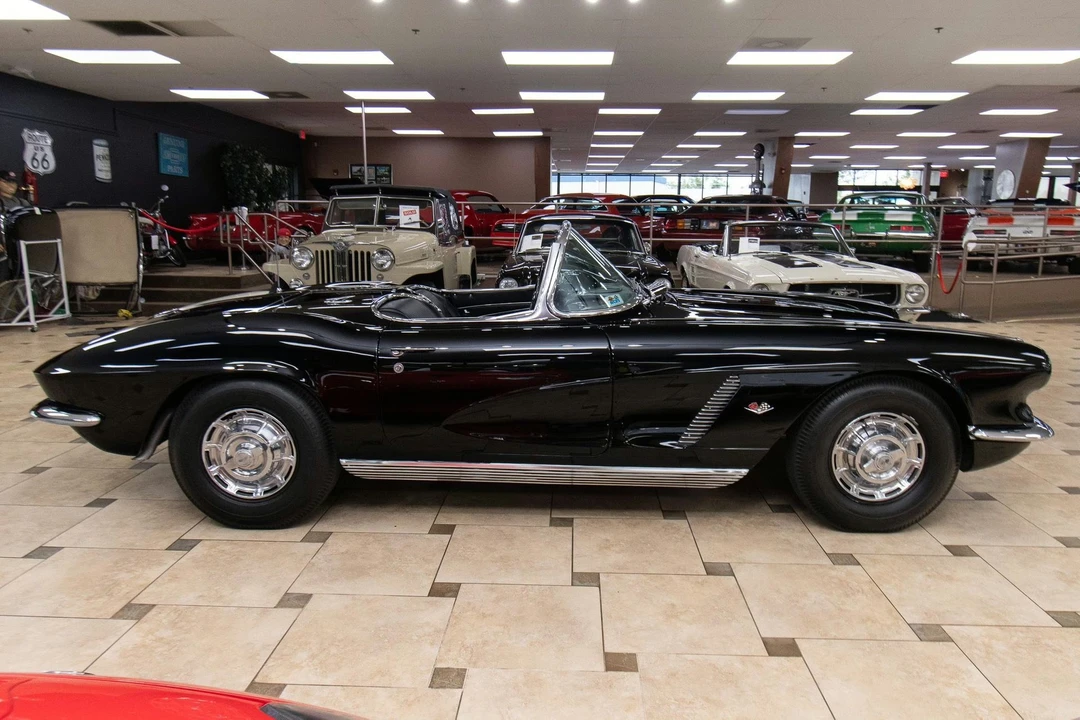 1962 Chevrolet Corvette C1 - Image 5 of 31