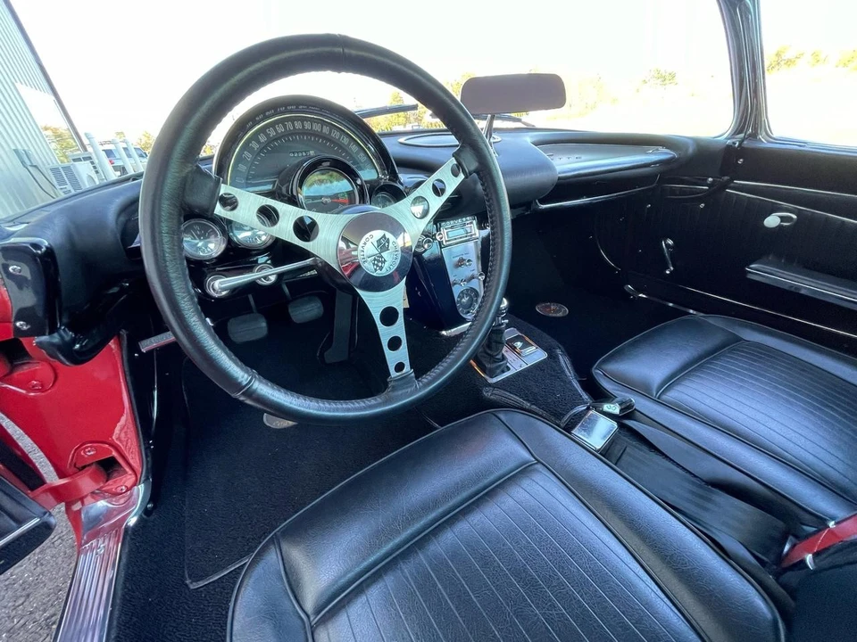 1962 Chevrolet Corvette C1 - Image 23 of 31