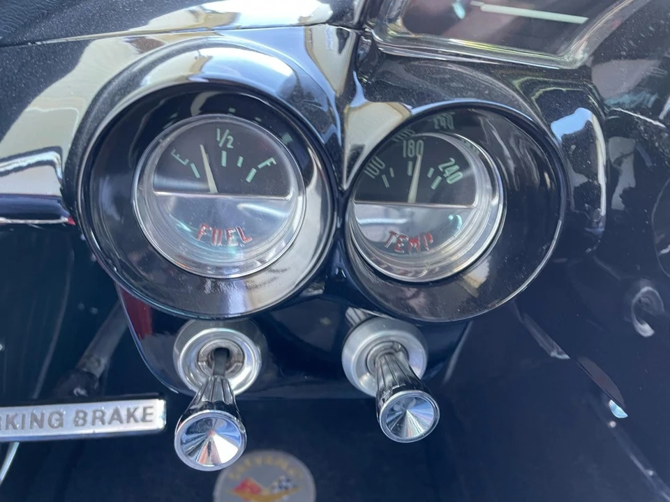 1962 Chevrolet Corvette C1 - Image 31 of 31