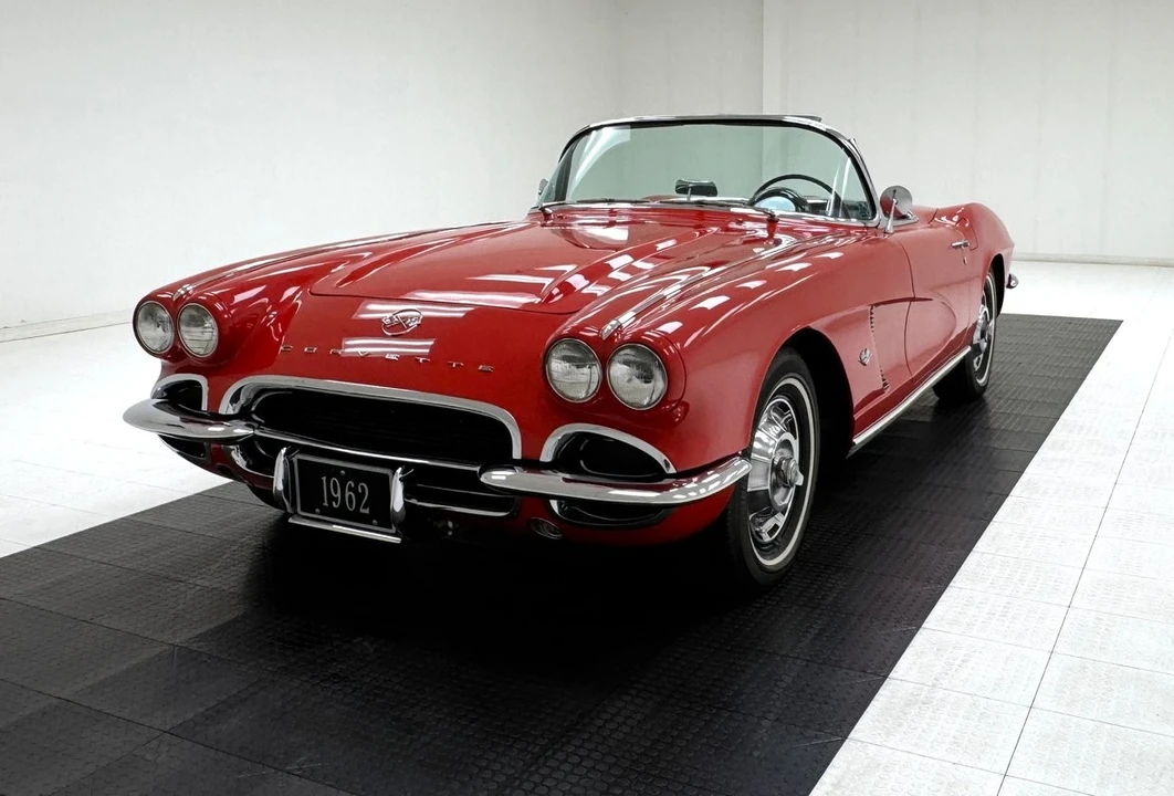 1962 Chevrolet Corvette C1 - Image 2 of 31