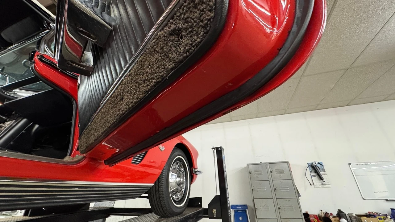 1962 Chevrolet Corvette C1 - Image 6 of 8