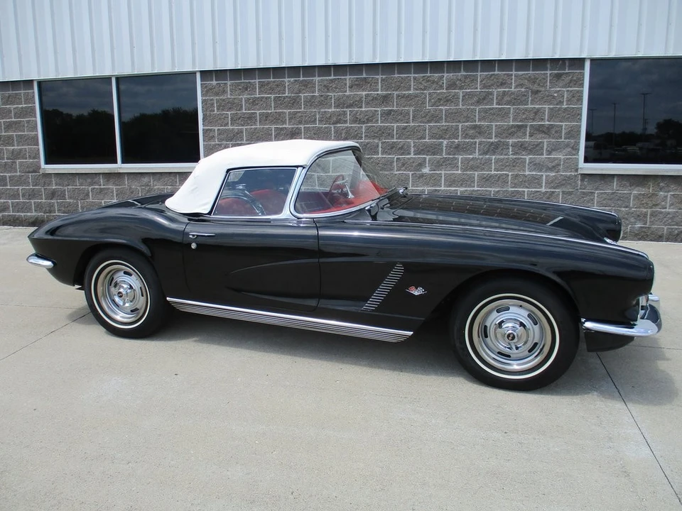 1962 Chevrolet Corvette C1 - Image 14 of 31