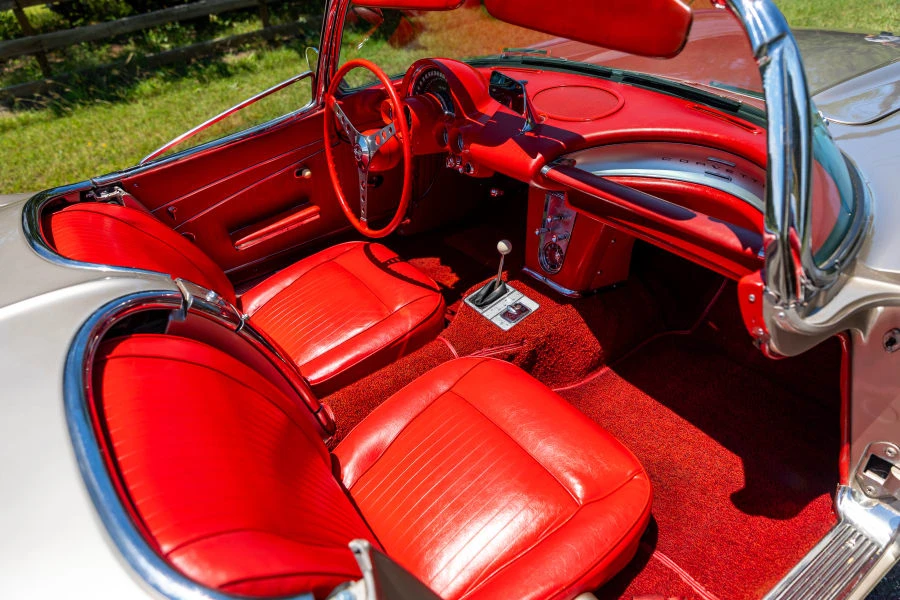 1962 Chevrolet Corvette C1 - Image 18 of 31