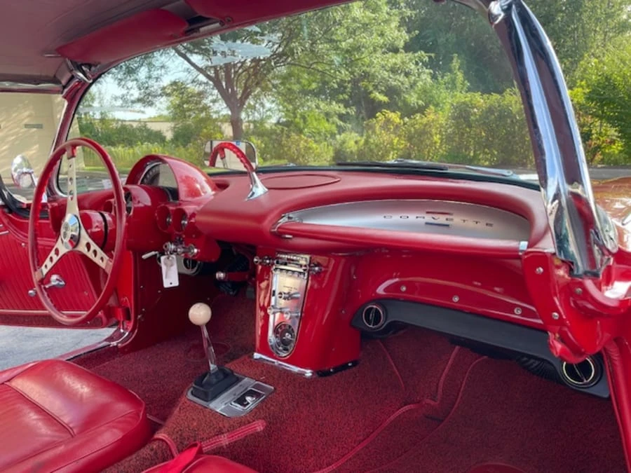 1962 Chevrolet Corvette C1 - Image 10 of 11