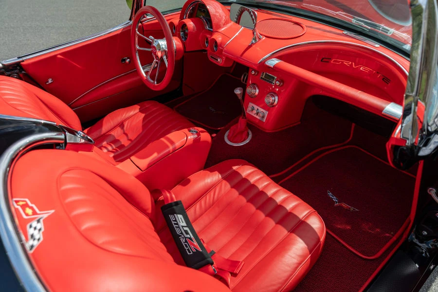 1962 Chevrolet Corvette C1 - Image 17 of 31