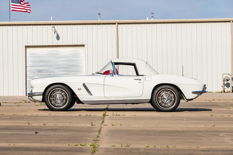 1962 Chevrolet Corvette C1 - Image 12 of 31