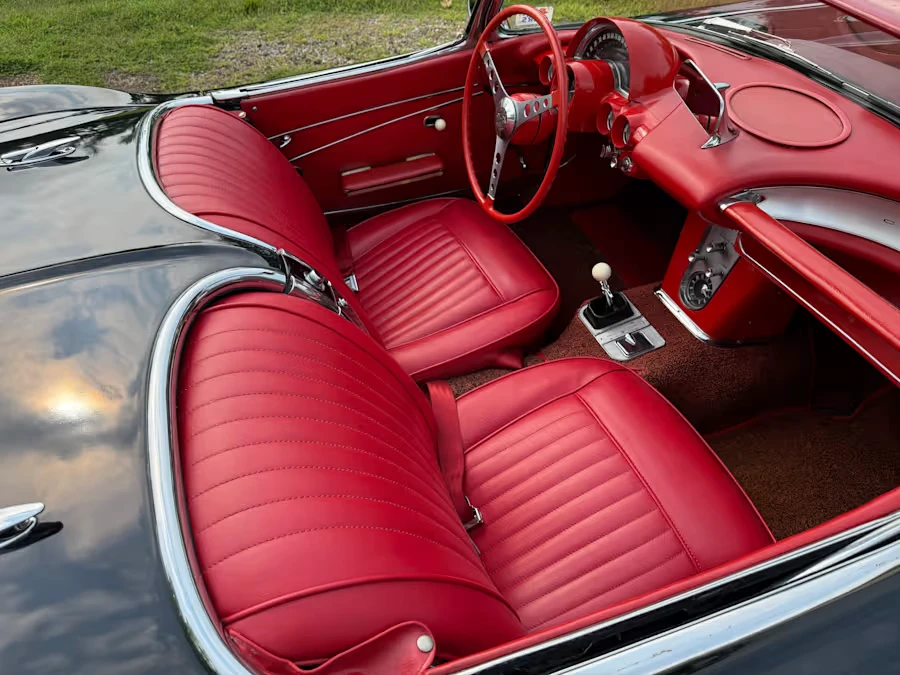 1962 Chevrolet Corvette C1 - Image 16 of 18