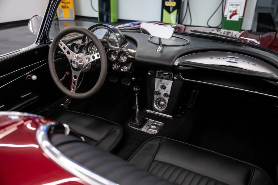 1962 Chevrolet Corvette C1 - Image 10 of 12