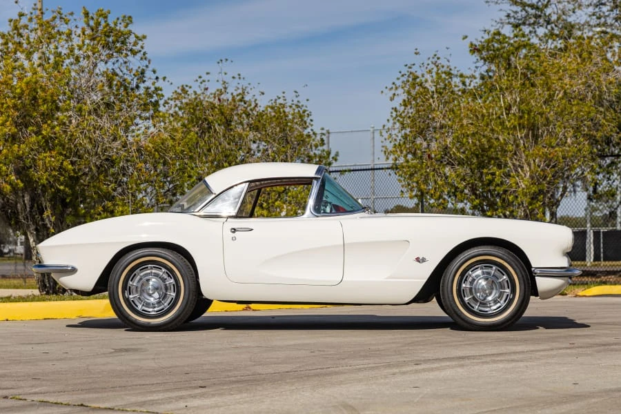1962 Chevrolet Corvette C1 - Image 19 of 31