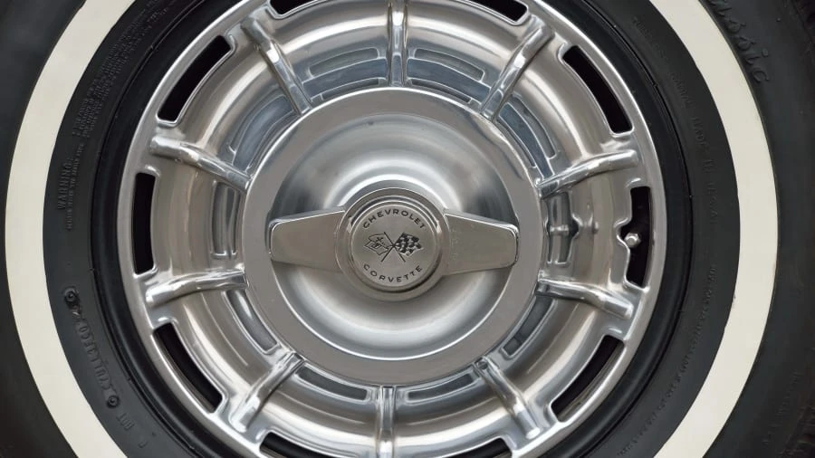 1962 Chevrolet Corvette C1 - Image 15 of 31
