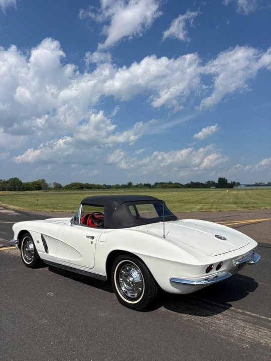 1962 Chevrolet Corvette C1 - Image 16 of 31