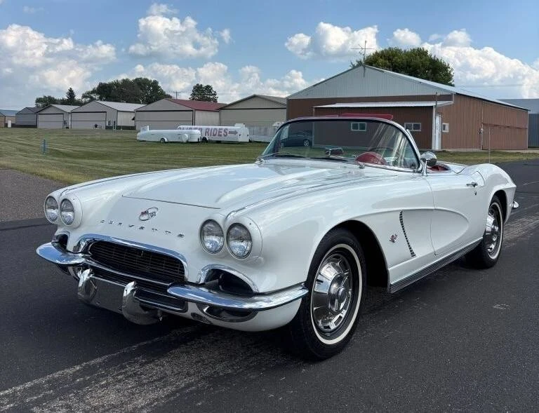 1962 Chevrolet Corvette C1 - Image 2 of 31
