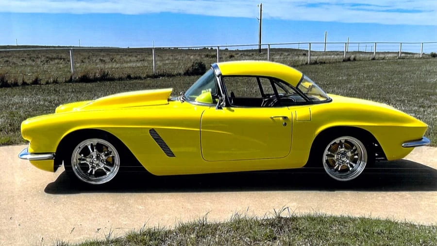 1962 Chevrolet Corvette C1 - Image 2 of 12