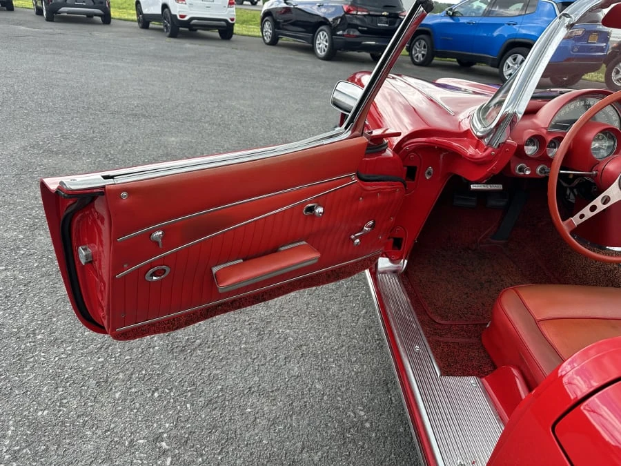 1962 Chevrolet Corvette C1 - Image 22 of 27