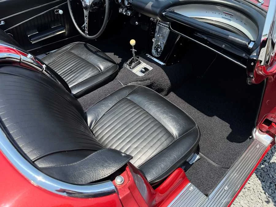 1962 Chevrolet Corvette C1 - Image 13 of 30