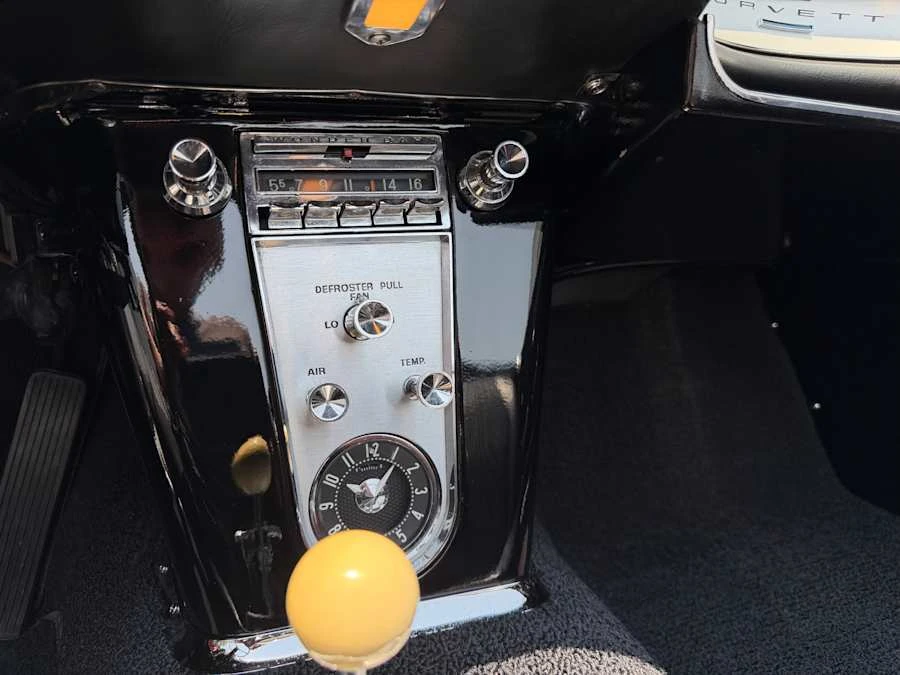 1962 Chevrolet Corvette C1 - Image 16 of 30