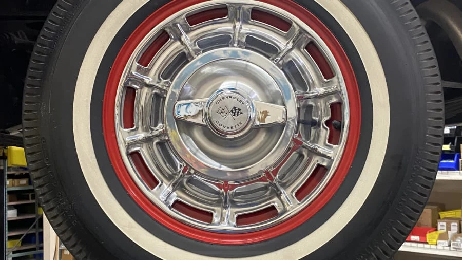 1962 Chevrolet Corvette C1 - Image 18 of 31