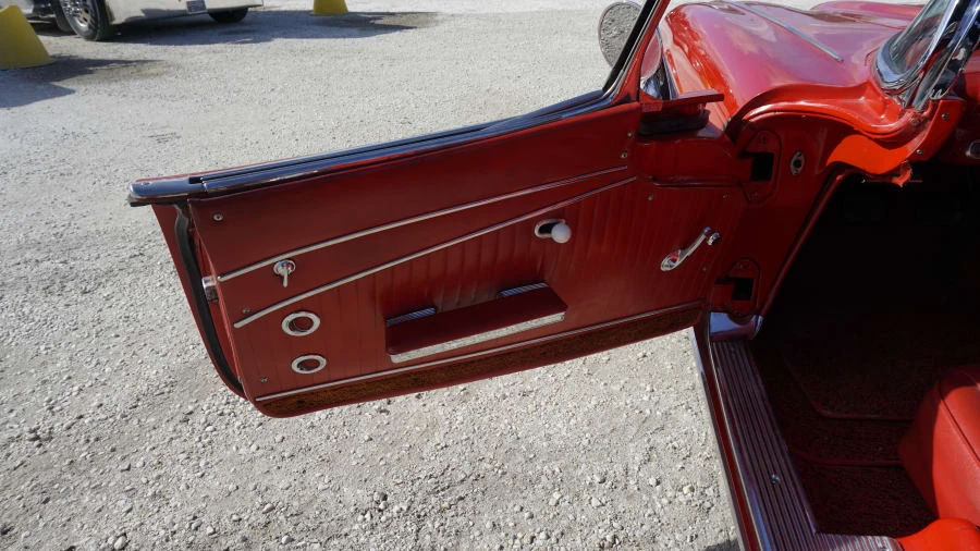1962 Chevrolet Corvette C1 - Image 21 of 31