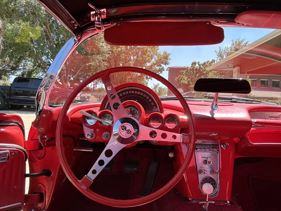 1962 Chevrolet Corvette C1 - Image 13 of 20