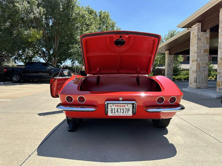 1962 Chevrolet Corvette C1 - Image 19 of 20