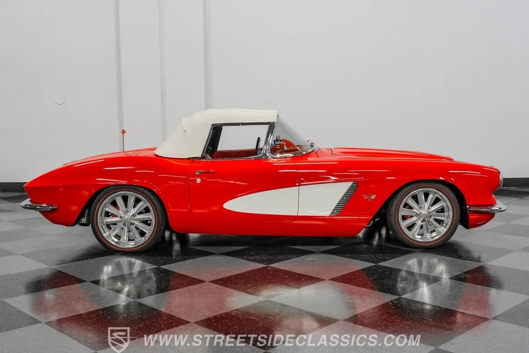 1962 Chevrolet Corvette C1 - Image 13 of 21