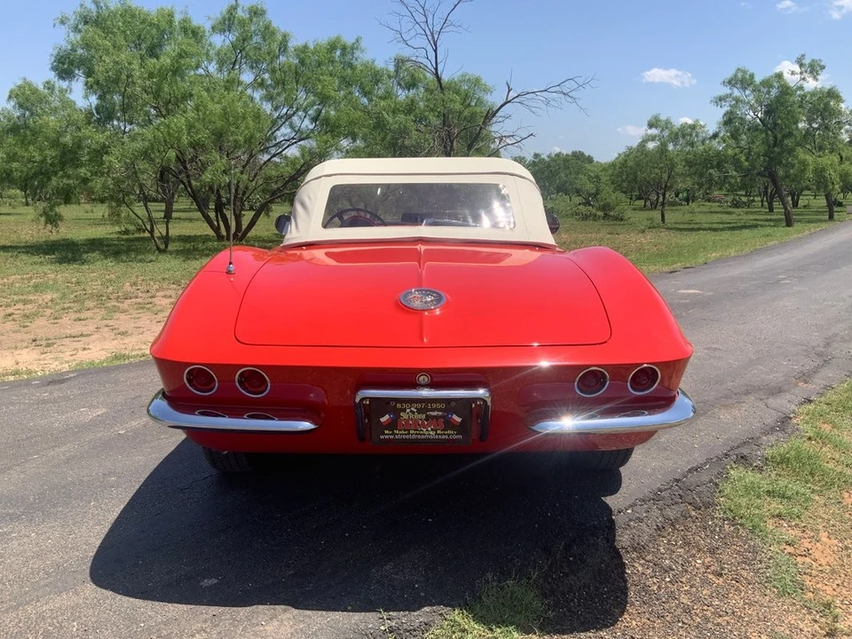 1962 Chevrolet Corvette C1 - Image 6 of 12
