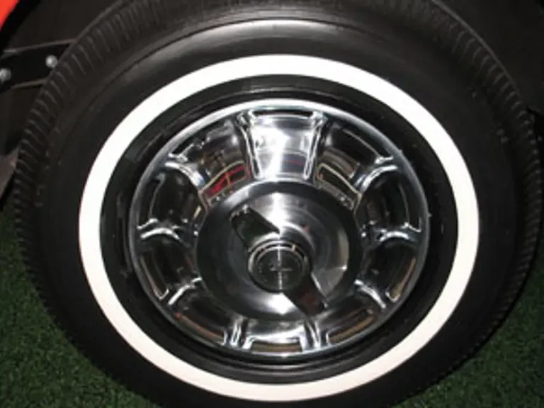 1962 Chevrolet Corvette C1 - Image 11 of 13
