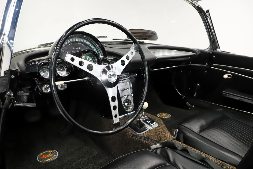 1962 Chevrolet Corvette C1 - Image 2 of 12