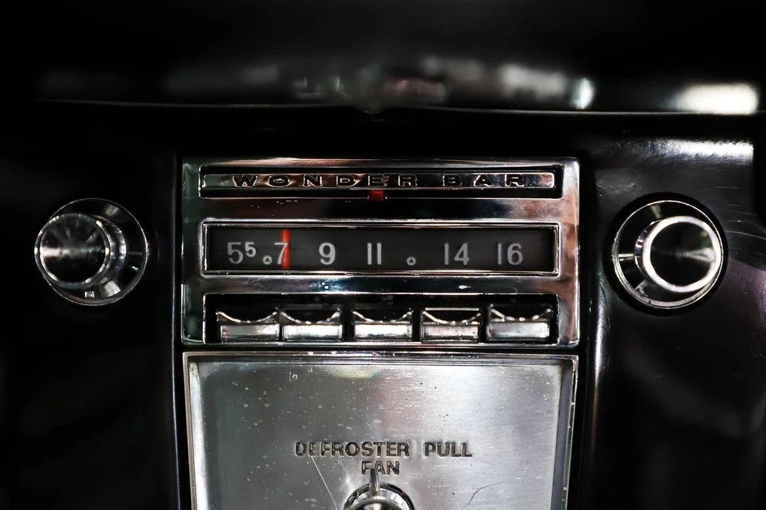 1962 Chevrolet Corvette C1 - Image 24 of 31