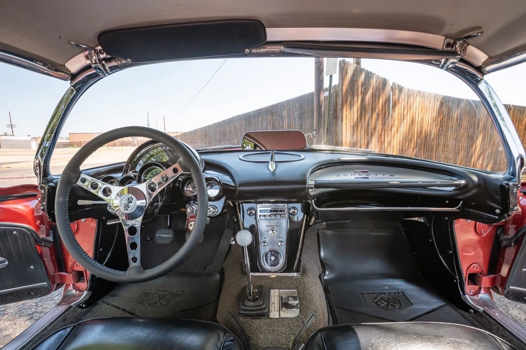 1962 Chevrolet Corvette C1 - Image 17 of 31