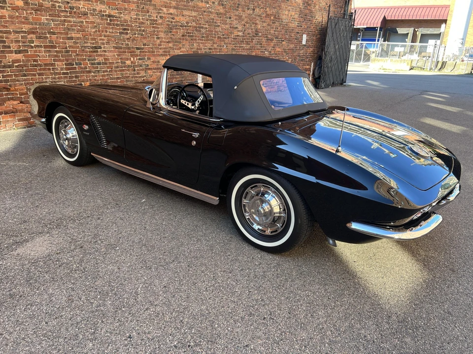 1962 Chevrolet Corvette C1 - Image 22 of 31