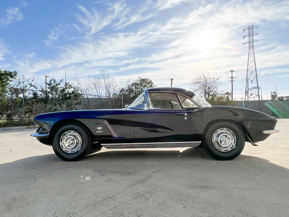 1962 Chevrolet Corvette C1 - Image 2 of 31