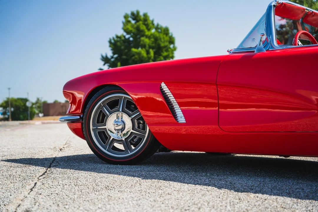 1962 Chevrolet Corvette C1 - Image 17 of 31