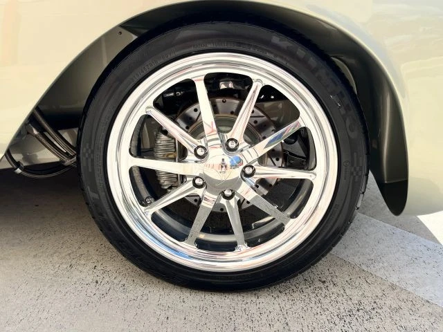 1962 Chevrolet Corvette C1 - Image 19 of 24