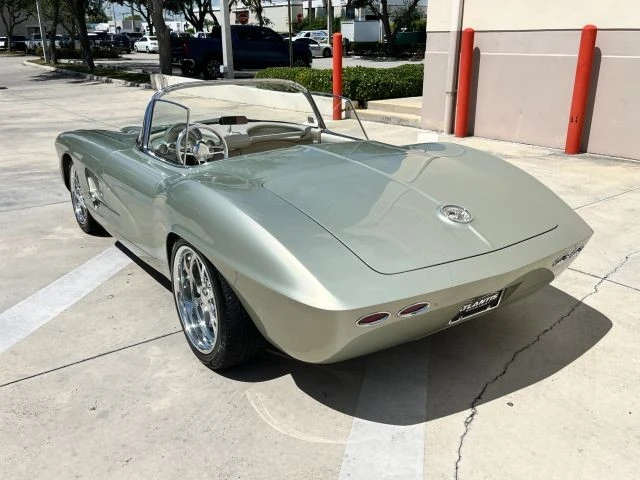 1962 Chevrolet Corvette C1 - Image 7 of 24