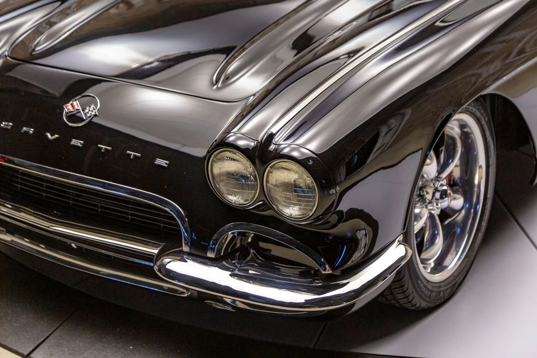 1962 Chevrolet Corvette C1 - Image 17 of 24