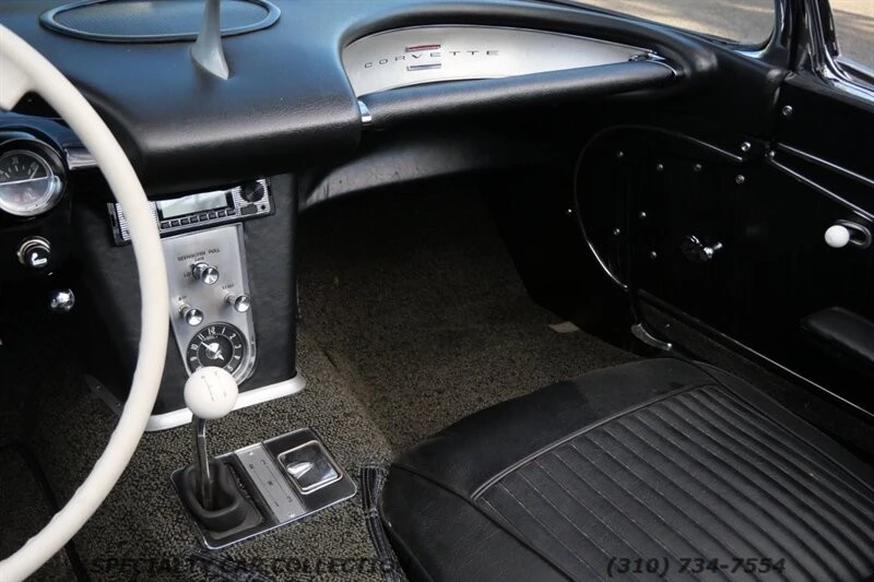 1962 Chevrolet Corvette C1 - Image 16 of 21