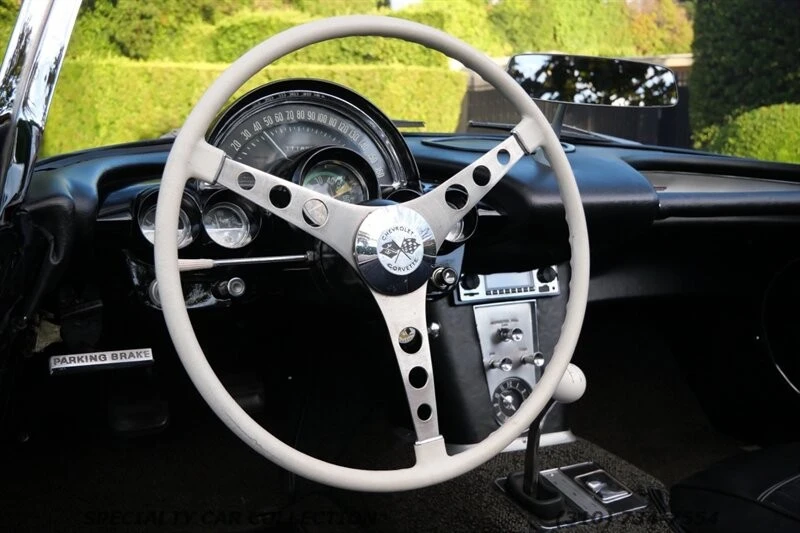 1962 Chevrolet Corvette C1 - Image 15 of 21