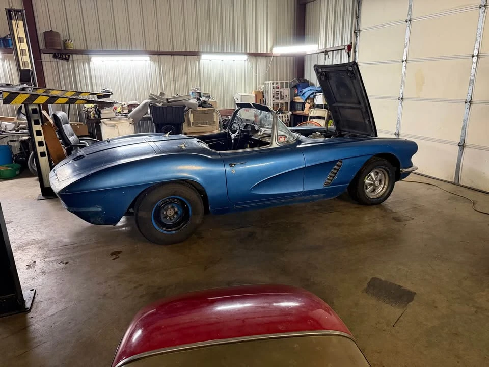 1962 Chevrolet Corvette C1 - Image 8 of 10