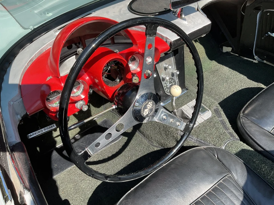 1962 Chevrolet Corvette C1 - Image 16 of 21