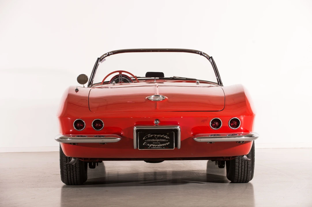 1962 Chevrolet Corvette C1 - Image 10 of 12