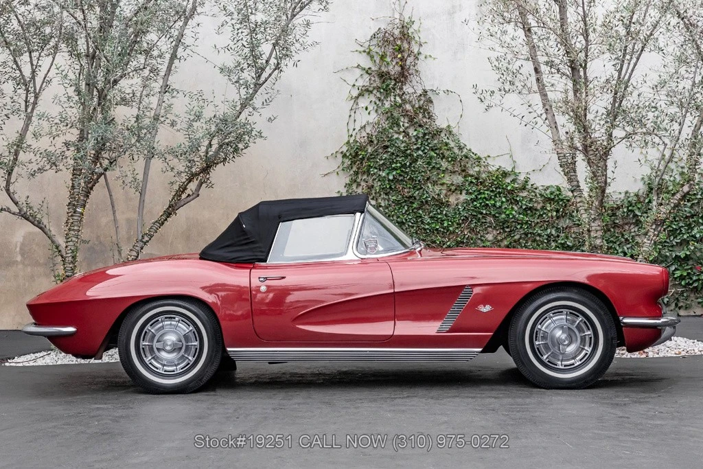 1962 Chevrolet Corvette C1 - Image 10 of 12