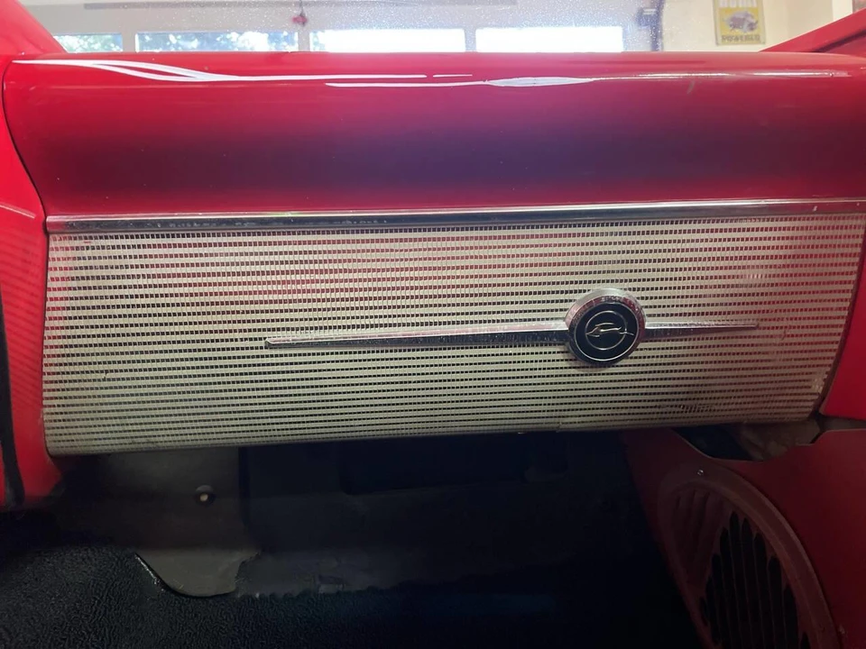 1962 Chevrolet Impala 3rd Gen - Image 30 of 31