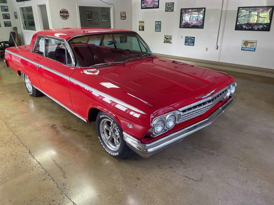 1962 Chevrolet Impala 3rd Gen - Image 2 of 31