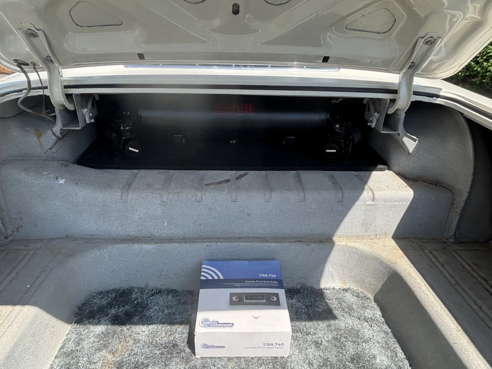 1962 Chevrolet Impala - Image 15 of 19