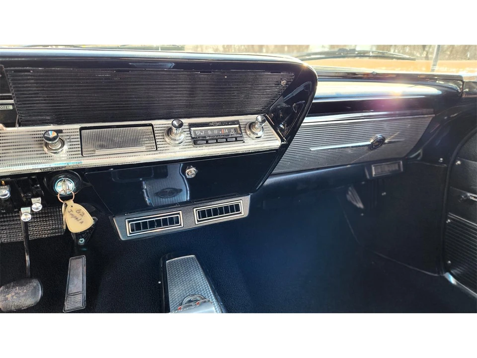1962 Chevrolet Impala 3rd Gen - Image 17 of 31